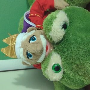 Meet your Posher, Kenneth